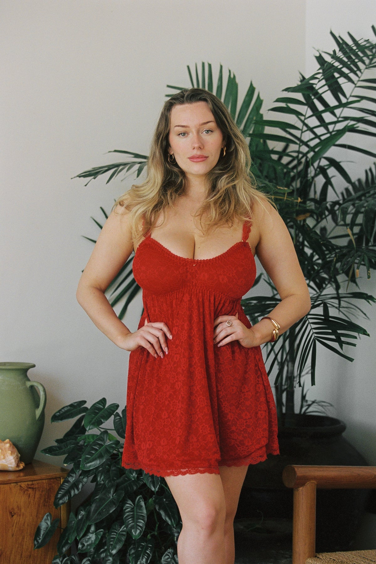 Lover Lace Dress - Cherry Red